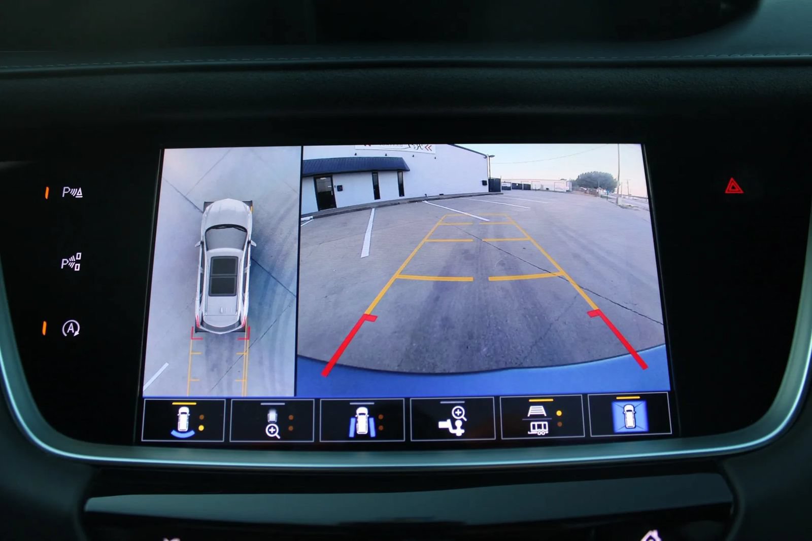 Used 2021 Cadillac XT5 Sportv w/ Platinum Package AWD/4WD image 38