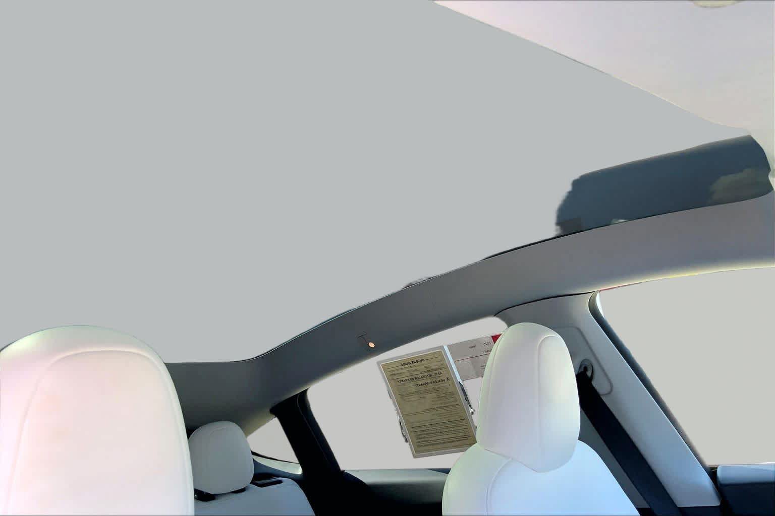 Used 2025 Tesla Model Y Long Range AWD/4WD image 13
