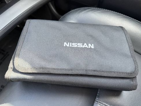 Used 2014 Nissan Pathfinder SL w/ SL Premium Package AWD/4WD image 34