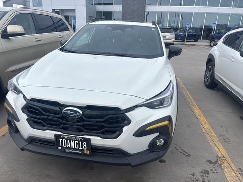 Used 2024 Subaru Crosstrek 2.5i Sport AWD/4WD image 9