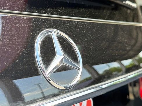 Used 2022 Mercedes-Benz GLB 250 image 12