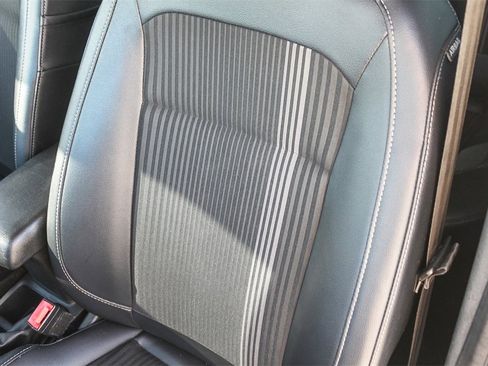 Used 2020 Ford EcoSport SES image 30