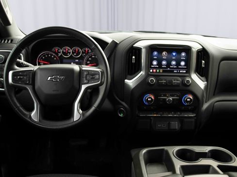 Used 2022 Chevrolet Silverado 1500 RST w/ Z71 Off-Road Package image 3