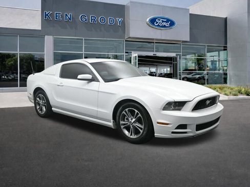 Used 2014 Ford Mustang Premium image 1