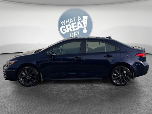 Used 2024 Toyota Corolla SE image 7