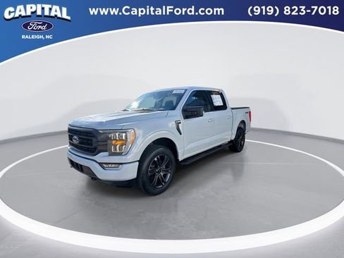 Certified 2022 Ford F150 XLT w/ Equipment Group 302A High image 4