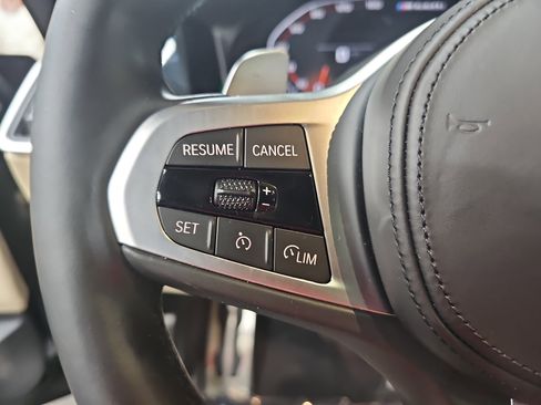 Used 2022 BMW M440i Coupe w/ Premium Package image 17