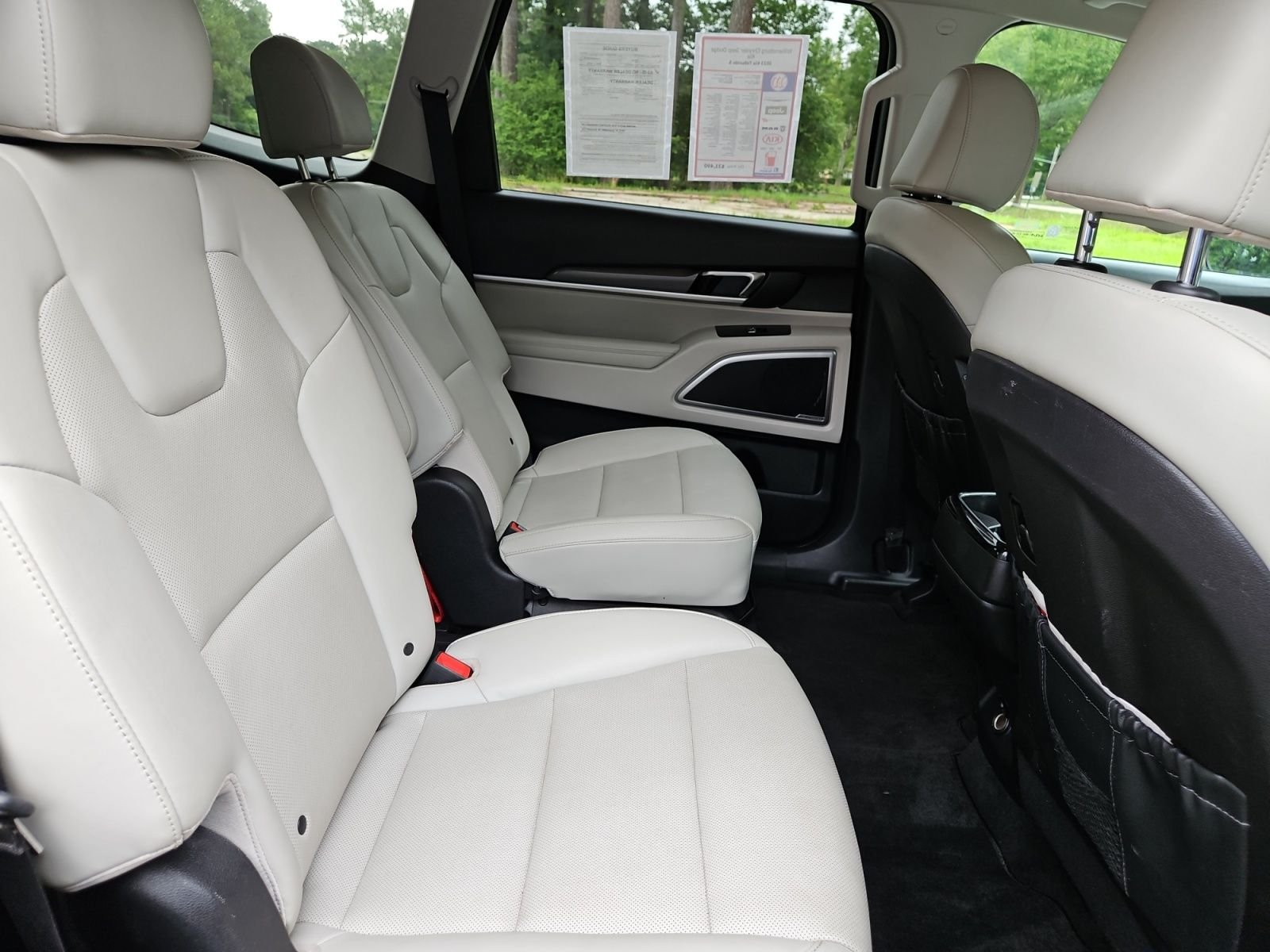 Used 2023 Kia Telluride S FWD image 17