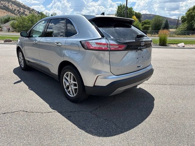 Used 2024 Ford Edge SEL AWD/4WD image 5
