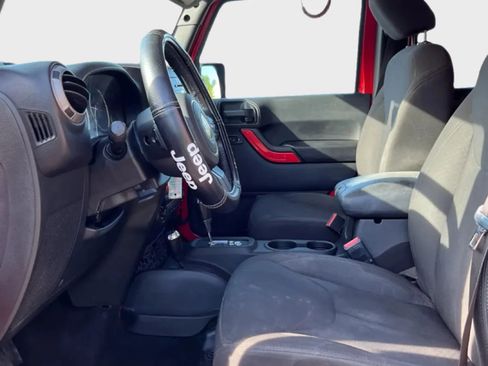 Used 2016 Jeep Wrangler Unlimited Sport w/ Quick Order Package 24S AWD/4WD image 9