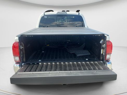Certified 2023 Toyota Tacoma SR5 RWD image 9