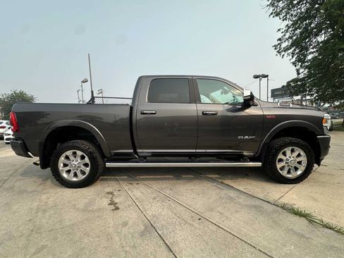 Used 2022 RAM 2500 Laramie AWD/4WD image 4