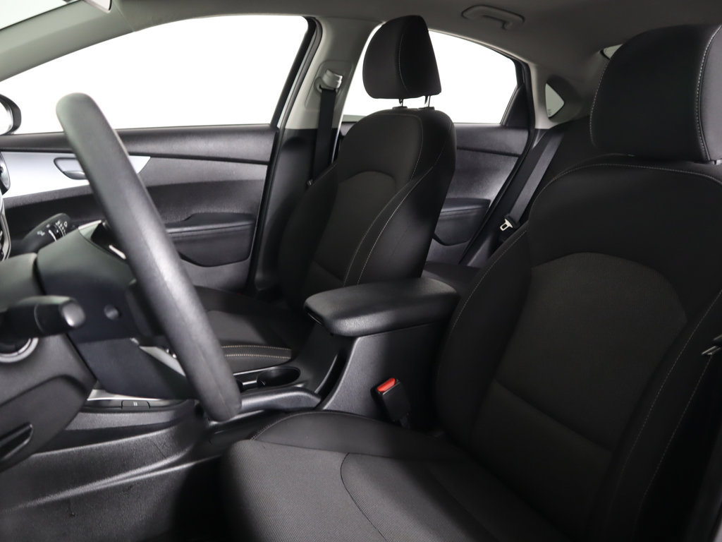 Used 2023 Kia Forte LXS FWD image 25