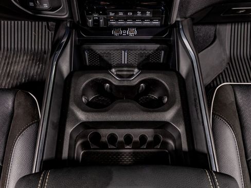 Used 2025 RAM 3500 Laramie w/ Night Edition image 28