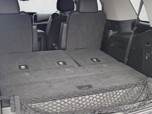 Used 2019 Cadillac Escalade Luxury AWD/4WD image 6