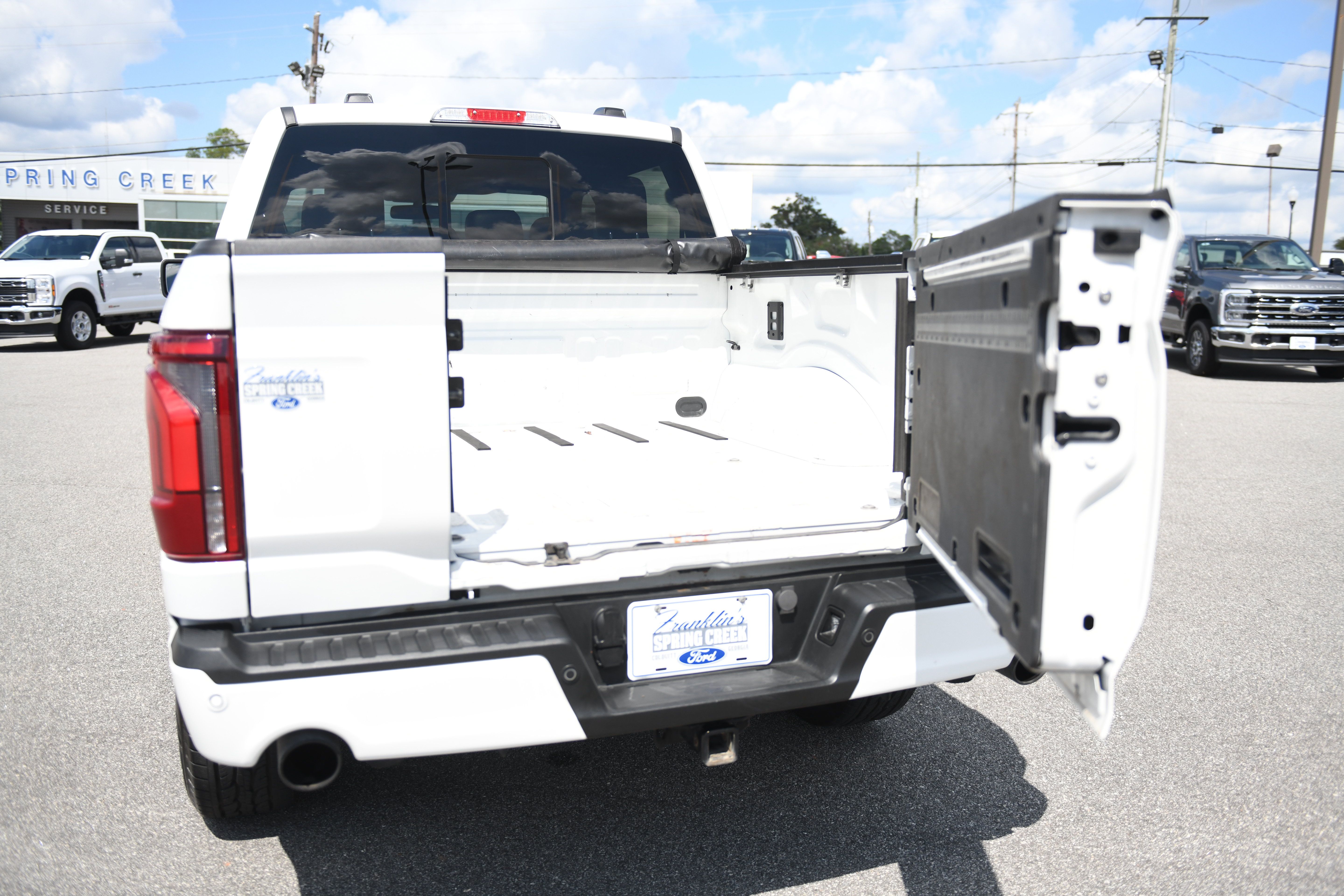 Used 2024 Ford F150 Lariat w/ Equipment Group 502A High AWD/4WD image 9