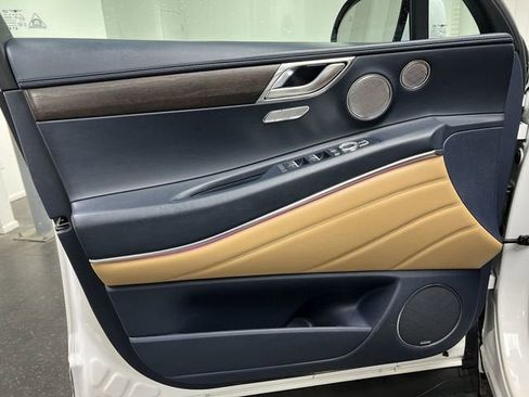 Used 2023 Genesis GV80 2.5T w/ Advanced Package image 23