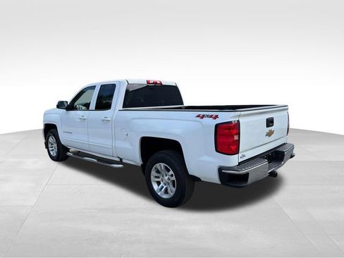 Used 2018 Chevrolet Silverado 1500 LT w/ All Star Edition AWD/4WD image 5