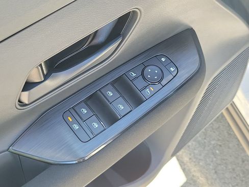 New 2026 Nissan Kicks S FWD image 18