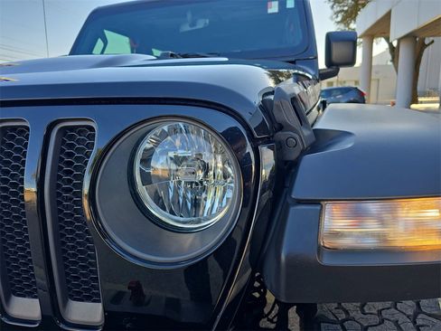 Used 2022 Jeep Wrangler Rubicon image 29