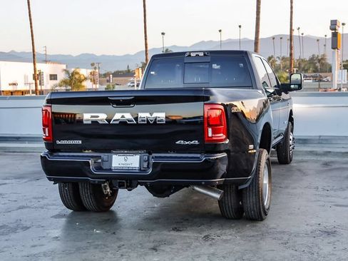 New 2026 RAM 3500 Laramie w/ Sport Appearance Package AWD/4WD image 9