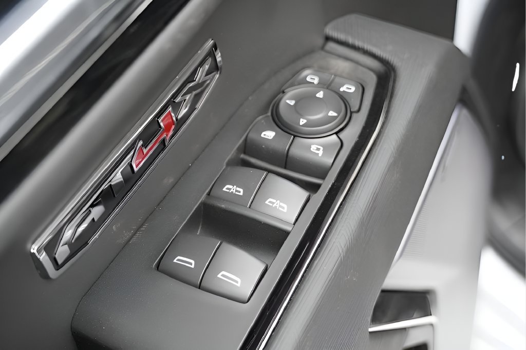 New 2026 GMC Sierra 1500 AT4X AWD/4WD image 32