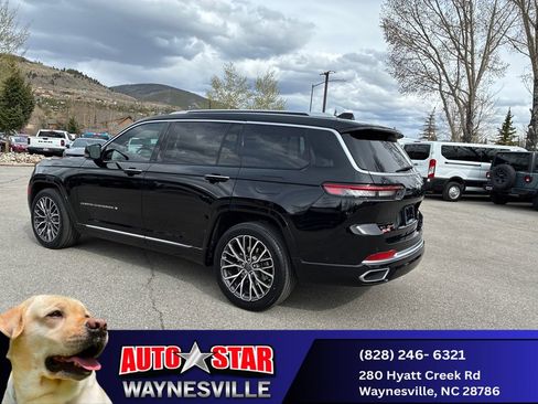 Used 2022 Jeep Grand Cherokee L Summit AWD/4WD image 7