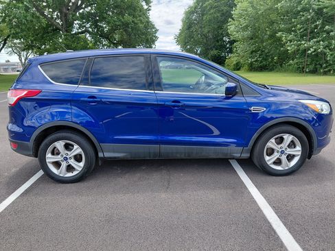 Used 2016 Ford Escape SE AWD/4WD image 9