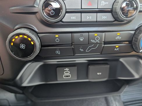 New 2026 Ford F550 4x4 Regular Cab Super Duty image 13