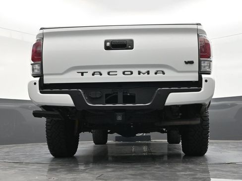 Used 2023 Toyota Tacoma TRD Off-Road w/ TRD Premium Off Road Package RWD image 24