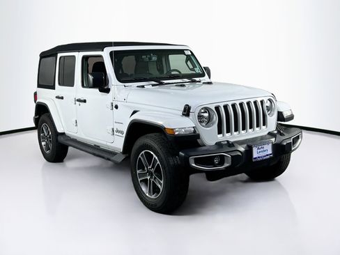 Used 2023 Jeep Wrangler Sahara w/ Cold Weather Group image 3