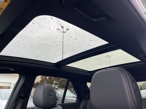 New 2025 Mercedes-Benz GLE 450 4MATIC image 18