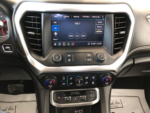 Used 2020 GMC Acadia SLT w/ Driver Alert Package II AWD/4WD image 17