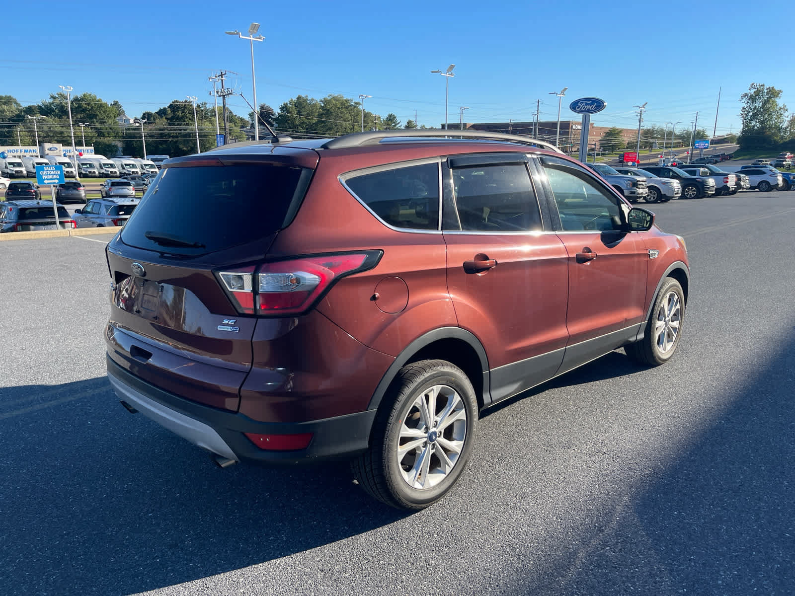 Used 2018 Ford Escape SE AWD/4WD image 5
