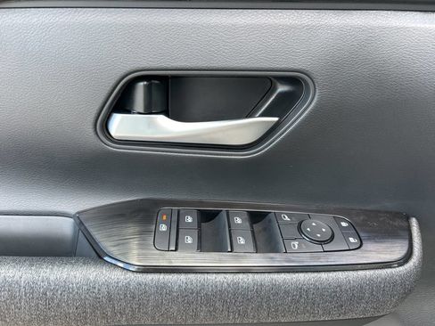 New 2026 Nissan Kicks SV w/ SV Premium Package FWD image 18