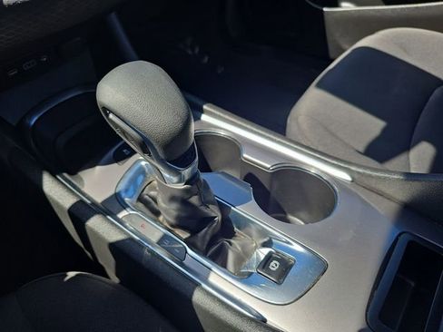 Used 2024 Chevrolet Malibu LT FWD image 15