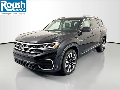 Used 2023 Volkswagen Atlas SEL Premium image 1