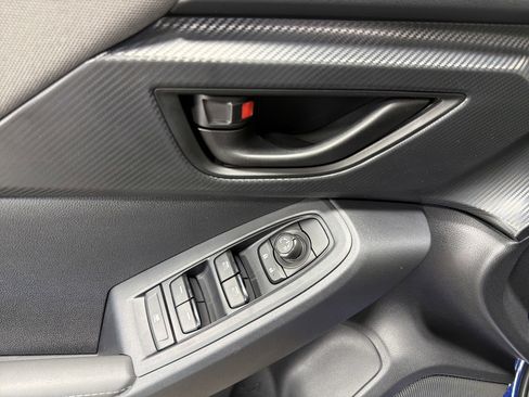 Certified 2025 Subaru Crosstrek 2.0i Premium w/ Crosstrek Mirror Package image 19