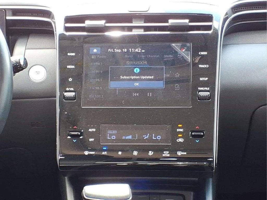 Used 2023 Hyundai Tucson SEL w/ Convenience Package FWD image 13