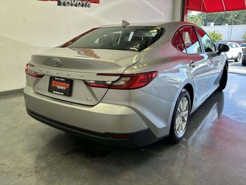 Certified 2025 Toyota Camry LE FWD image 3