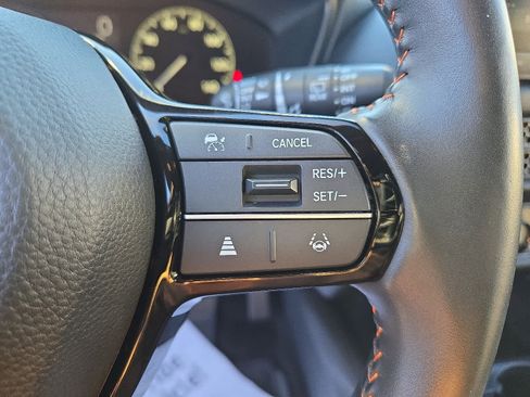 Certified 2025 Honda HR-V Sport image 23