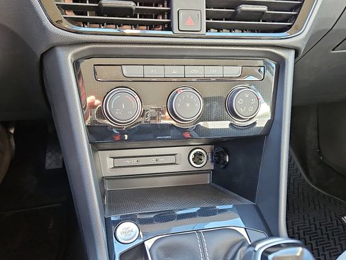 New 2026 Volkswagen Taos S image 15