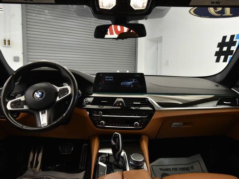Used 2019 BMW M550i xDrive M550i xDrive AWD 4dr Sedan image 20