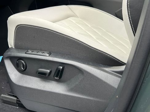 New 2026 Volkswagen Atlas Cross Sport SEL Premium R-Line image 20