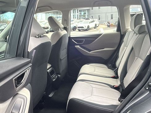 Used 2022 Subaru Forester AWD/4WD image 30