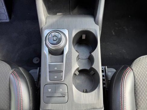 Used 2024 Ford Escape ST-Line FWD image 18