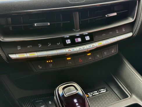 Used 2023 Cadillac CT5 V Blackwing w/ Driver Assist Package RWD image 21