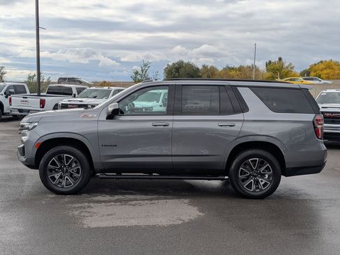 Used 2021 Chevrolet Tahoe Z71 w/ Rear Media and Nav Package image 3