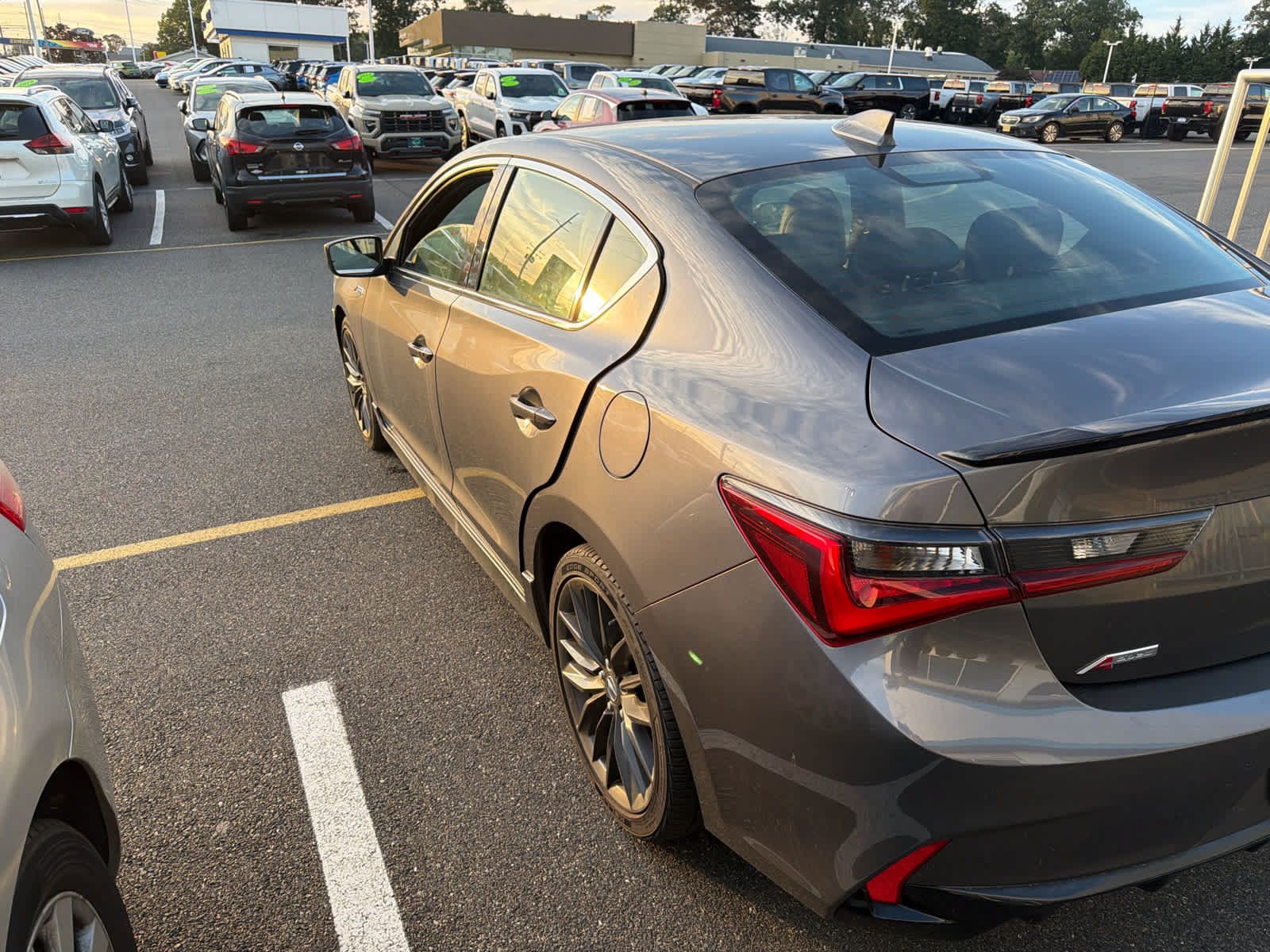 Used 2022 Acura ILX w/ Premium & A-SPEC Package FWD image 4