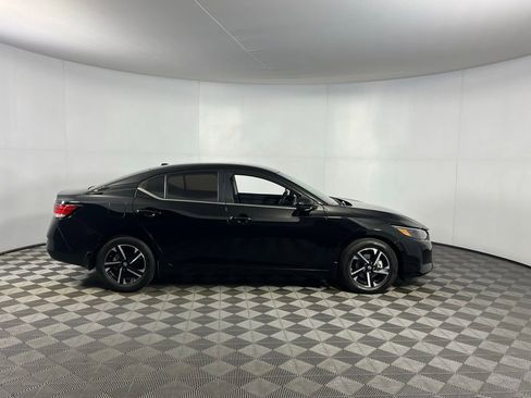 Used 2024 Nissan Sentra SV w/ All-Weather Package image 4